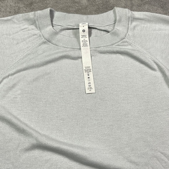 Lululemon Swiftly Tech Long Sleeve Shirt 2.0 Breeze Pale Blue Size 6 Women's - Picture 1 of 12